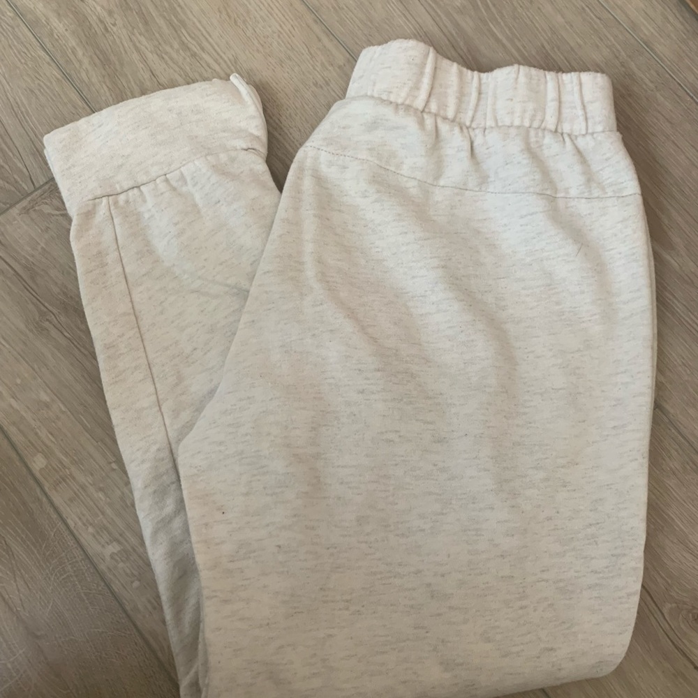 Medium Fabletics joggers